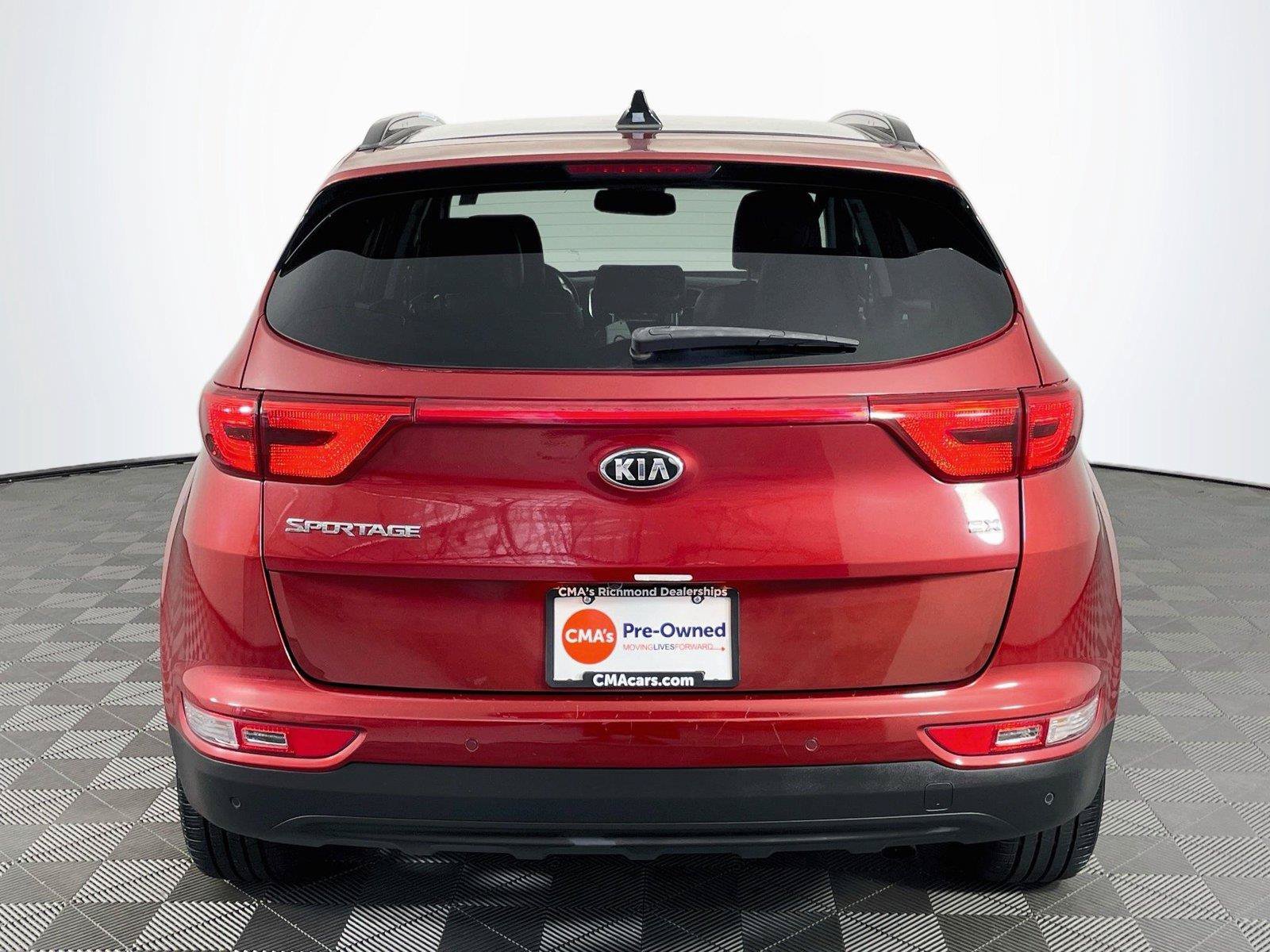 Used 2019 Kia Sportage EX w/ Option Group 040 AWD/4WD image 7