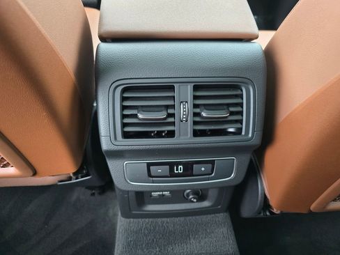 Used 2022 Audi Q5 2.0T Premium w/ Convenience Package image 26