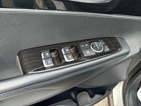 Used 2019 Kia Sorento EX AWD/4WD image 12