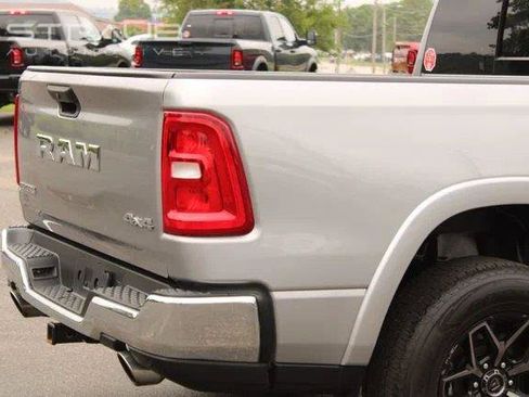 Used 2025 RAM 1500 Big Horn AWD/4WD image 8