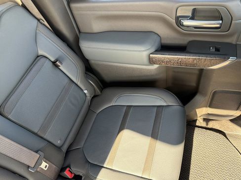 Used 2020 GMC Sierra 2500 Denali w/ Denali Ultimate Package image 20