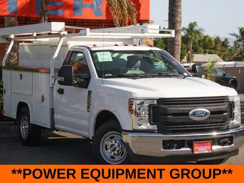 Used 2018 Ford F350 XL w/ Power Equipment Group RWD image 2