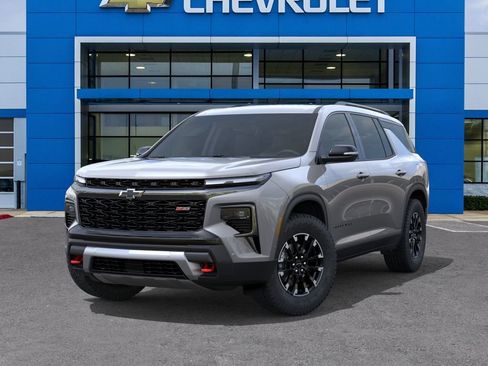 New 2026 Chevrolet Traverse Z71 w/ Enhanced Driving Package AWD/4WD image 6