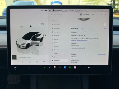 Used 2023 Tesla Model 3 Standard Range image 26