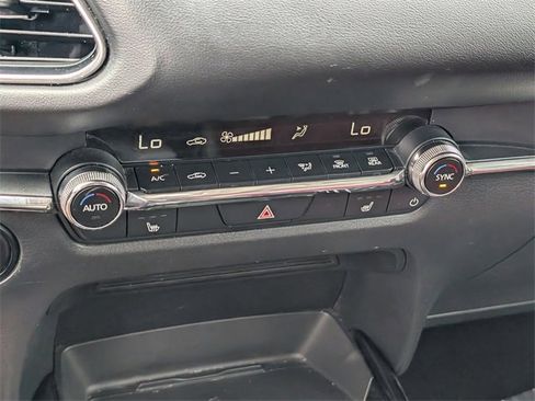 Used 2024 MAZDA CX-30 AWD 2.5 S w/ Preferred Package image 29