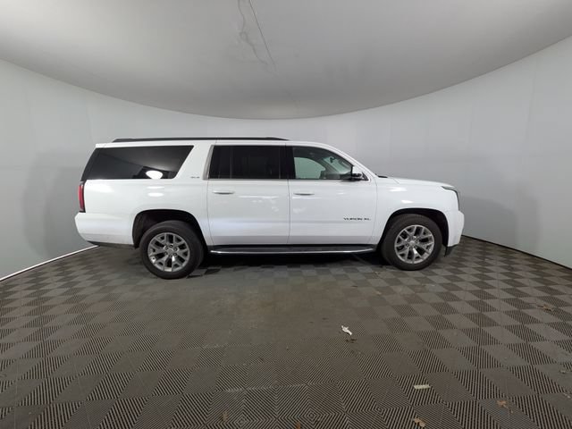 Used 2019 GMC Yukon XL SLE w/ SLE Value Package AWD/4WD image 2