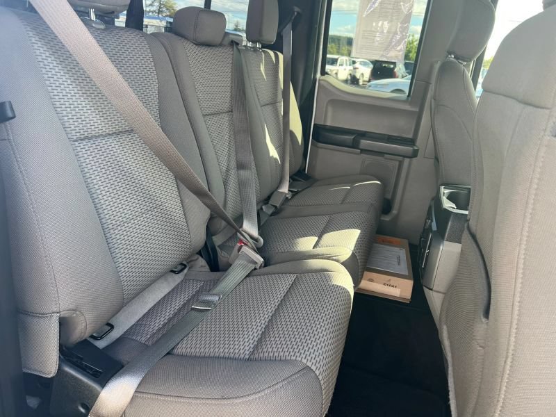 Used 2018 Ford F150 XLT w/ Equipment Group 302A Luxury AWD/4WD image 9