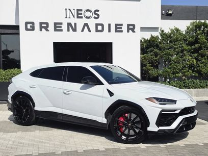 Used 2022 Lamborghini Urus