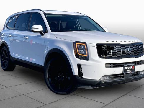 Used 2021 Kia Telluride SX w/ Towing Package FWD image 3
