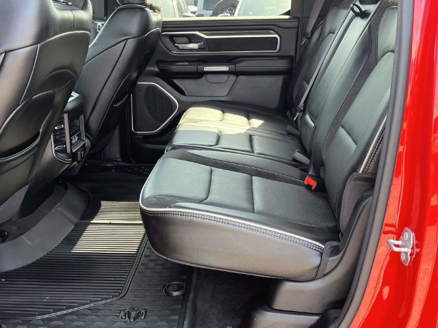 Used 2023 RAM 1500 Laramie AWD/4WD image 15