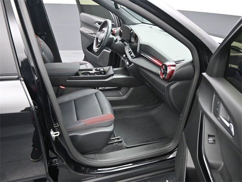 Used 2025 Chevrolet Equinox RS w/ Safety and Technology Package image 28