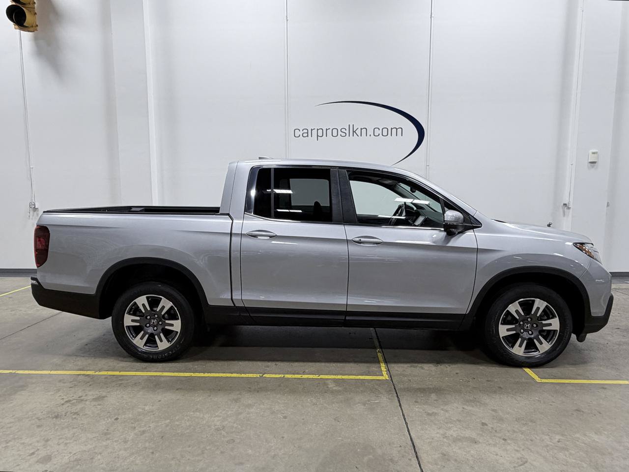 Used 2017 Honda Ridgeline RTL-T image 8