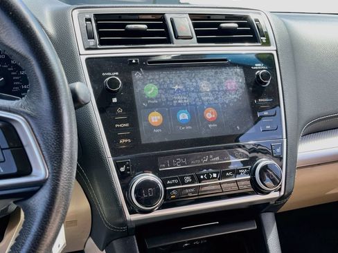 Used 2019 Subaru Outback 2.5i Premium AWD/4WD image 14