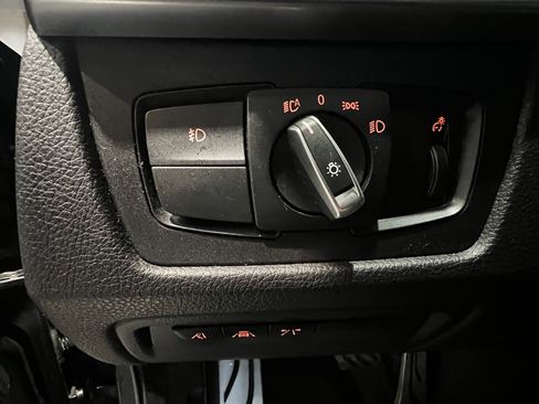 Used 2019 BMW 440i Coupe w/ M Sport Package RWD image 15