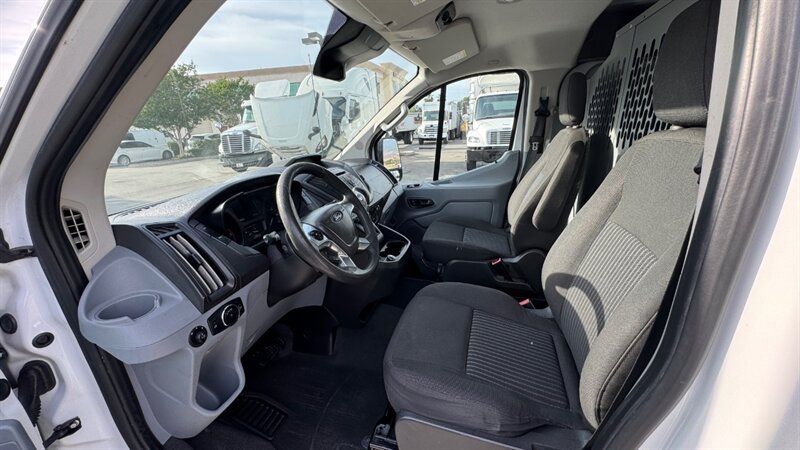 Used 2017 Ford Transit 250 148 Low Roof RWD image 3