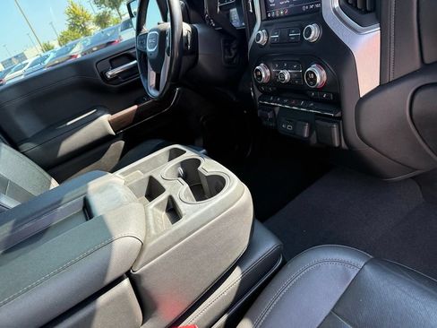 Used 2021 GMC Sierra 1500 SLT AWD/4WD image 42