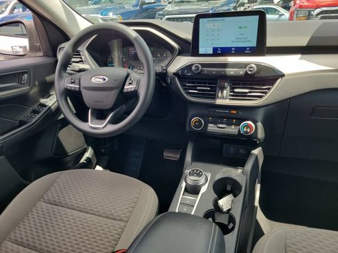 Certified 2022 Ford Escape SE FWD image 13