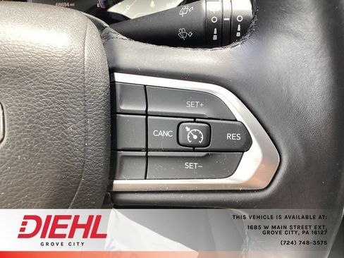 Used 2022 Jeep Compass Latitude AWD/4WD image 32