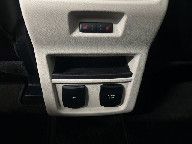 Used 2017 Ford Edge Titanium w/ Equipment Group 301A AWD/4WD image 12