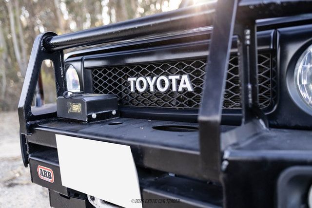 Used 2007 Toyota FJ Cruiser 4WD w/ TRD Special Edition image 95