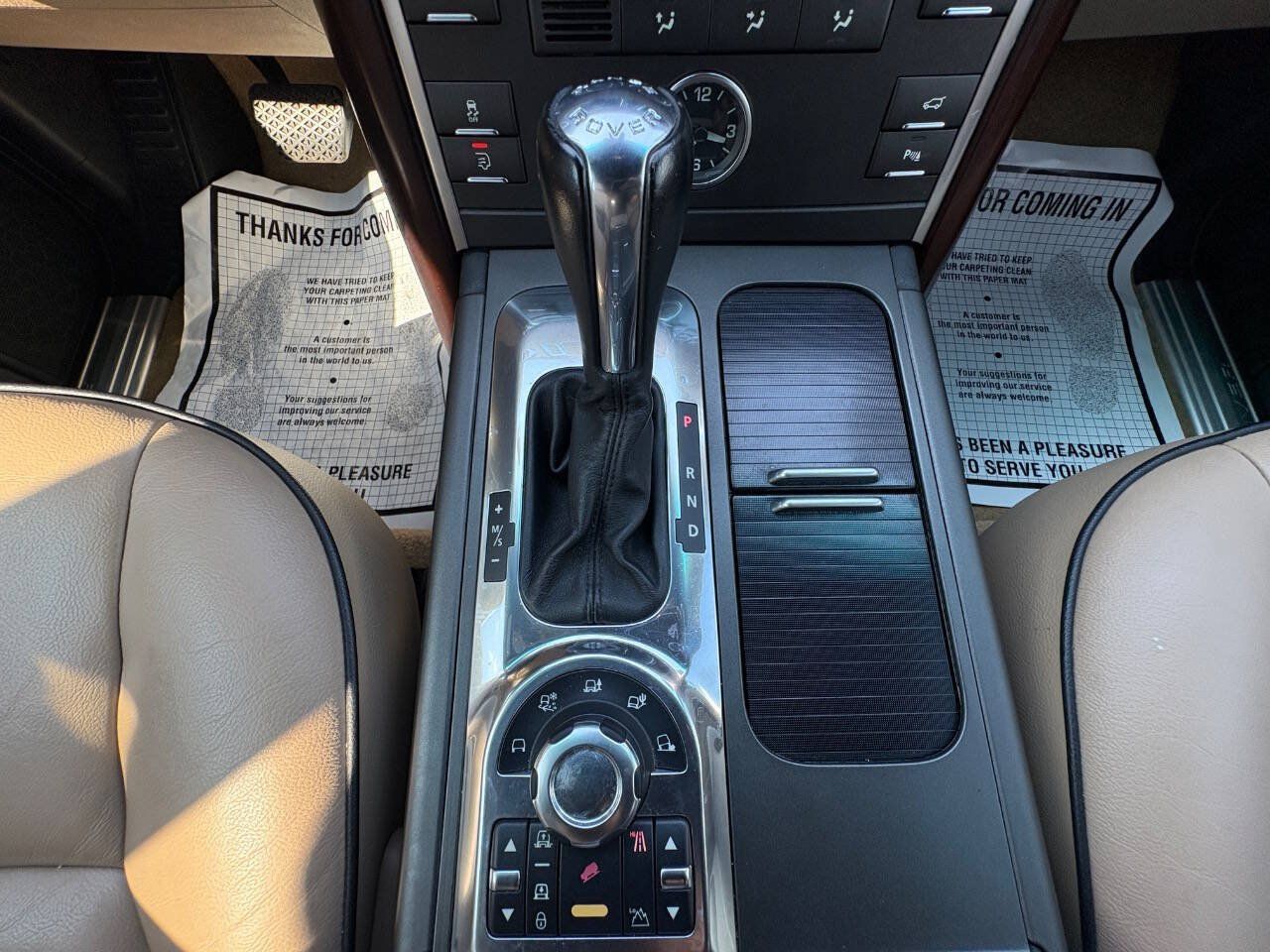 Used 2012 Land Rover Range Rover HSE AWD/4WD image 19