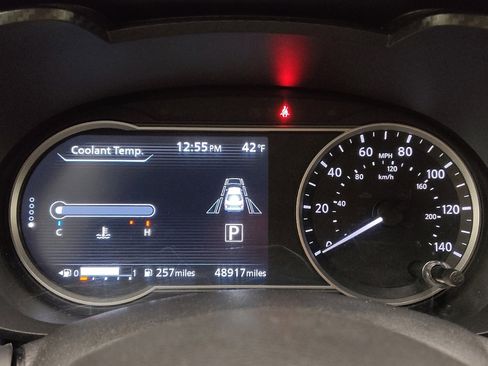 Used 2023 Nissan Versa SV FWD image 23
