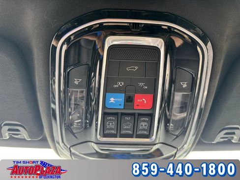 Used 2022 Jeep Grand Wagoneer Series II w/ Premium Group II AWD/4WD image 34