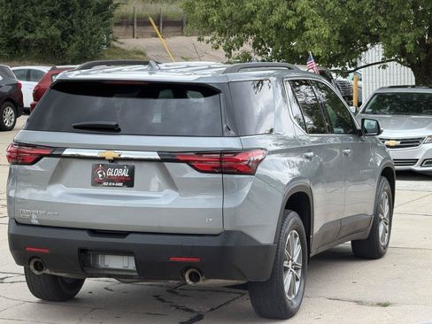 Used 2024 Chevrolet Traverse LT AWD/4WD image 6