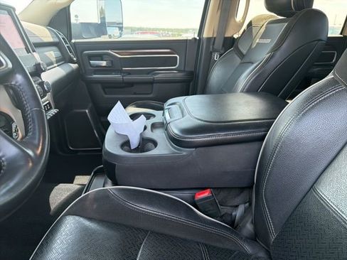 Used 2022 RAM 2500 Laramie image 10