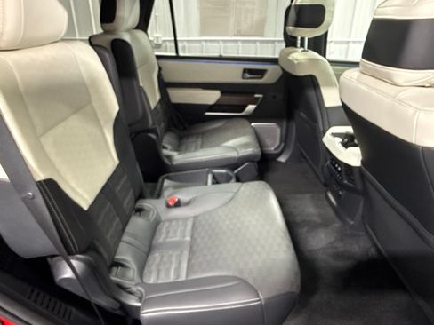 Used 2023 Toyota Sequoia Capstone AWD/4WD image 25