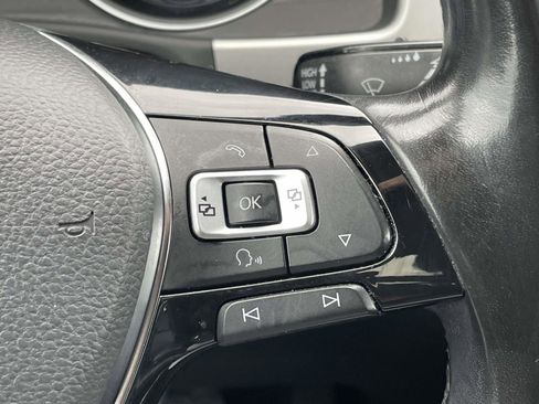 Used 2018 Volkswagen Atlas SE FWD image 19