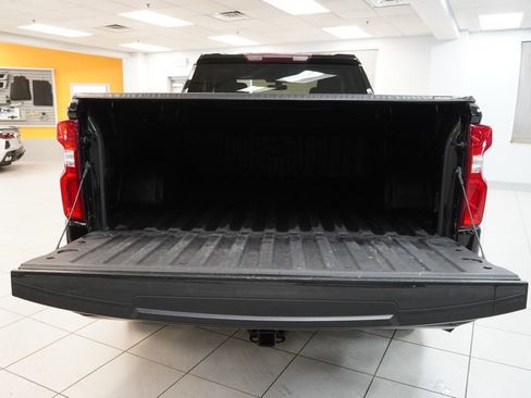 Used 2021 Chevrolet Silverado 1500 Custom w/ Rally Edition AWD/4WD image 9