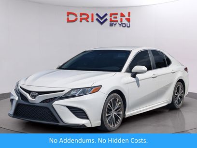 Used 2018 Toyota Camry SE w/ Convenience Package