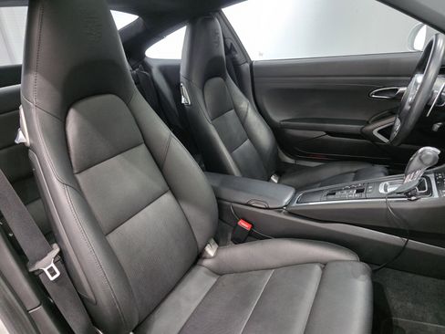 Used 2016 Porsche 911 Carrera 4S image 24