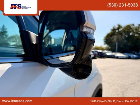 Used 2017 Honda Pilot Touring image 28