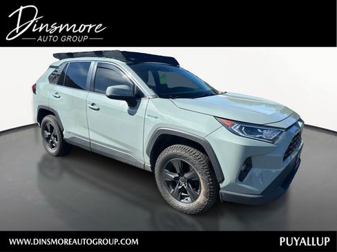 Used 2021 Toyota RAV4 XLE w/ XLE Grade Weather Package AWD/4WD image 1