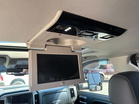 Used 2016 GMC Sierra 3500 Denali w/ Duramax Plus Package image 26