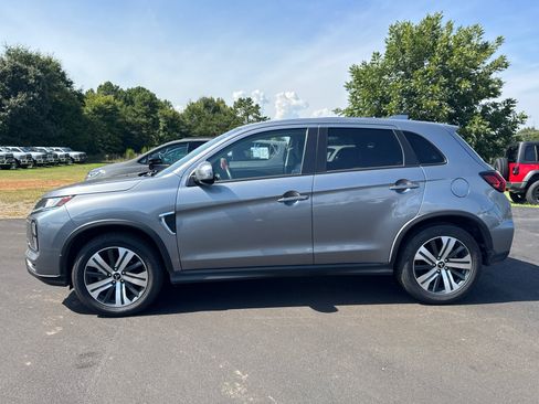Used 2024 Mitsubishi Outlander Sport ES AWD/4WD image 5