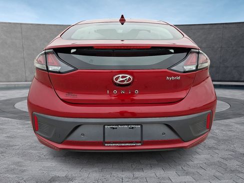 Used 2020 Hyundai Ioniq Limited image 9