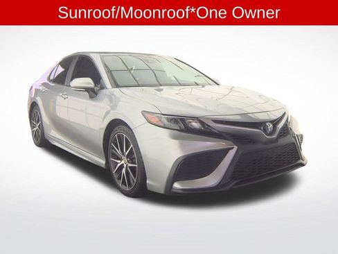 Used 2024 Toyota Camry SE w/ Audio Upgrade Package image 3