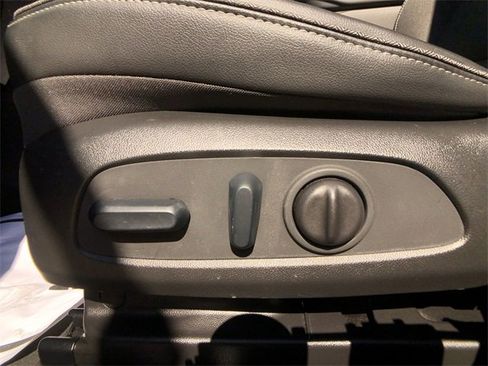 Certified 2023 Buick Encore GX Select w/ Sport Touring Package image 4