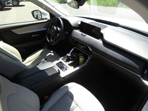 Used 2024 MAZDA CX-90 3.3 Turbo w/ Preferred Package AWD/4WD image 14