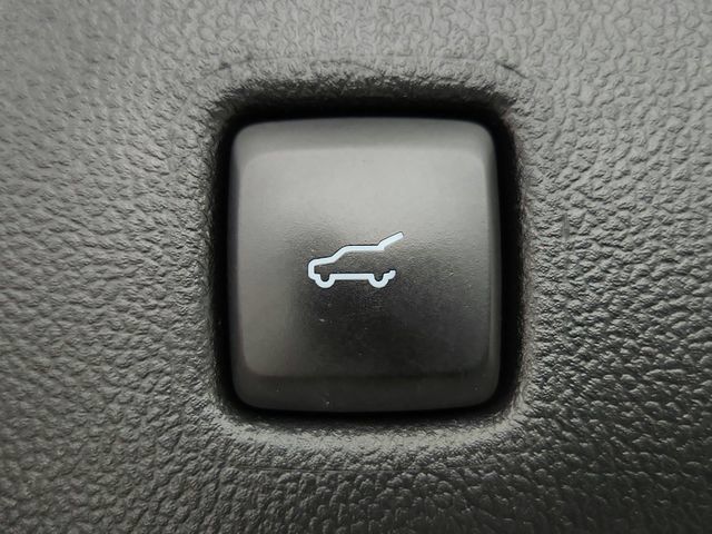 Used 2023 Ford Escape Active AWD/4WD image 29