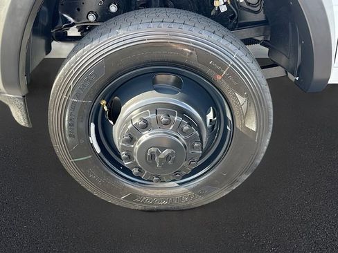 New 2026 RAM 4500 Tradesman AWD/4WD image 17