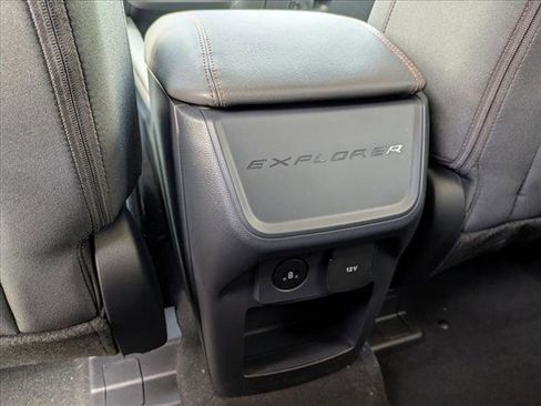 New 2026 Ford Explorer Active image 19