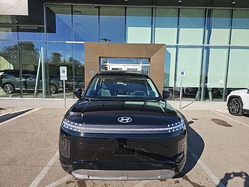 New 2026 Hyundai Ioniq 9 Limited image 8