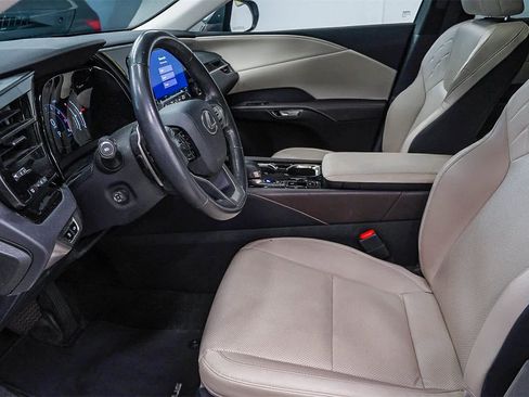 Used 2023 Lexus RX 350 FWD w/ Cold Area Package image 18