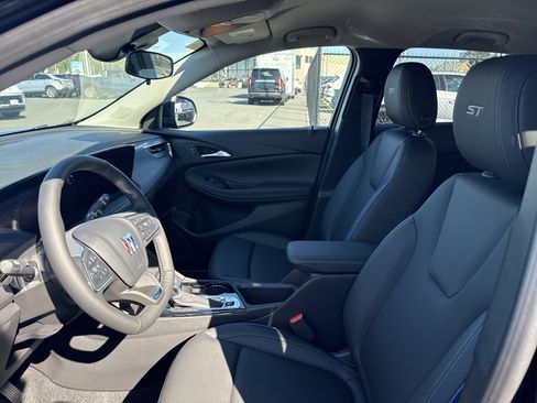 New 2026 Buick Encore GX Sport Touring w/ Comfort Package image 9