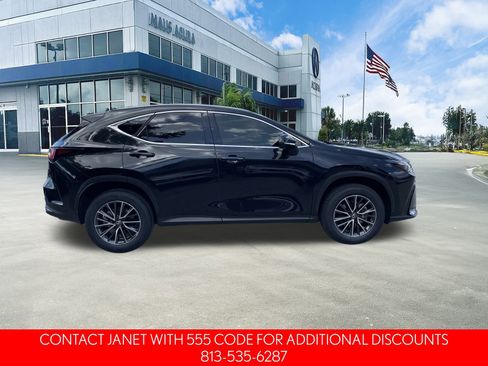 Used 2022 Lexus NX 250 FWD w/ Premium Package image 3