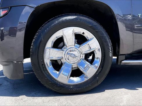 Used 2015 Chevrolet Tahoe LTZ AWD/4WD image 8